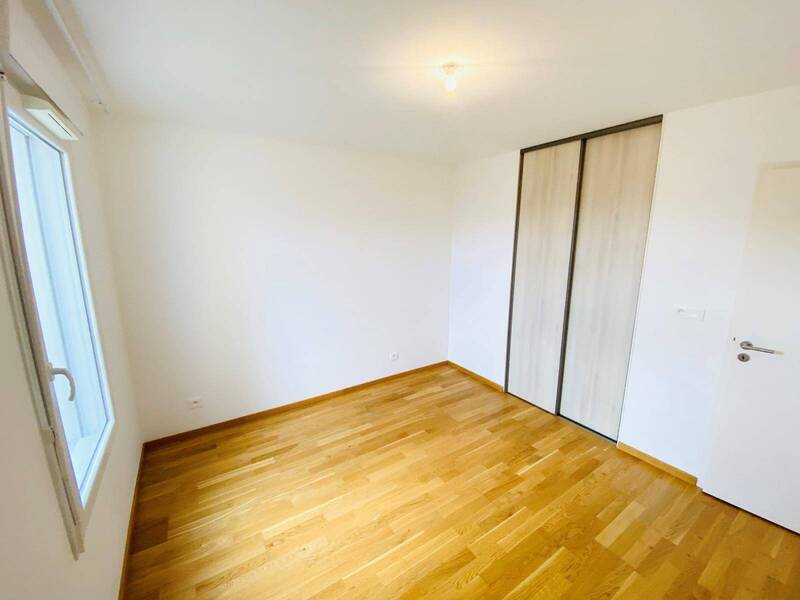 Location appartement récent 2 pièces 52.56 m² à Charnay-lès-Mâcon 71850 5 - 740 €