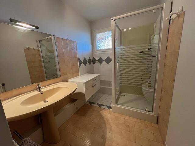 Rent apartment appartement 3 rooms 64.85 m² in Charnay-lès-Mâcon 71850 5 - 697 €