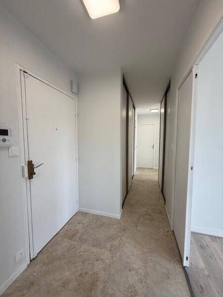 Location appartement 3 pièces 72.81 m² à Mâcon 71000 4 - 795 €