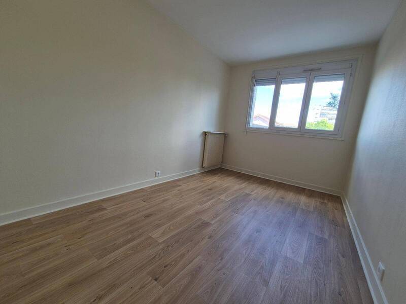 Location appartement 3 pièces 78.24 m² à Mâcon 71000 - 730 €