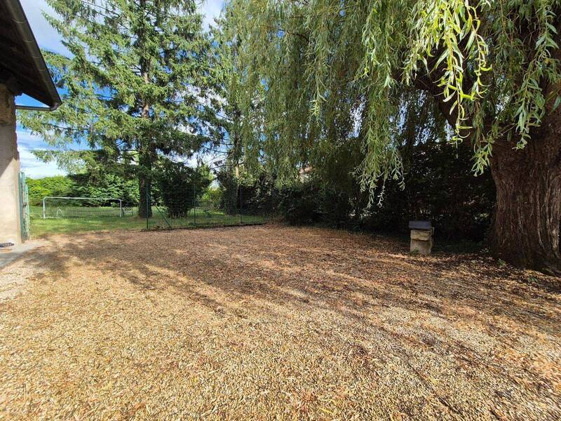 Location maison 4 pièces 169.56 m² à Cormoranche-sur-Saône 01290 - 960 €