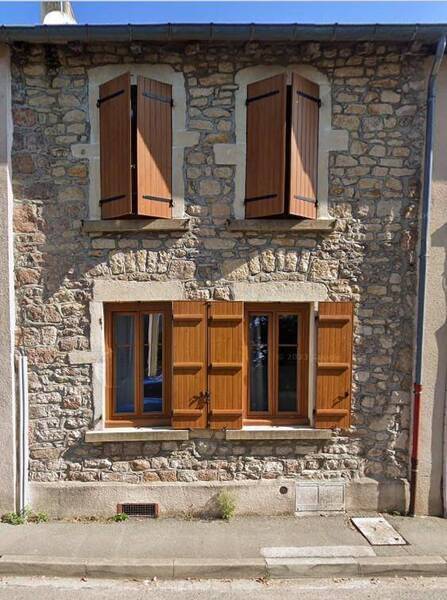 Location maison 4 pièces 110 m² à Dompierre-les-Ormes 71520 - 705 €