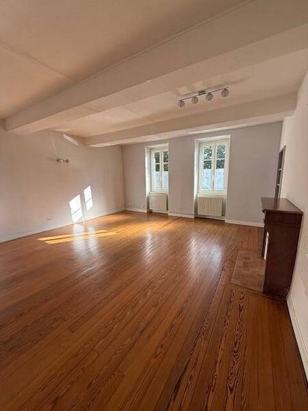 Location maison 4 pièces 110 m² à Dompierre-les-Ormes 71520 - 690 €