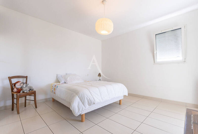 Vente maison villa 6 pièces 207.08 m² à Saint-Martin-Belle-Roche 71118