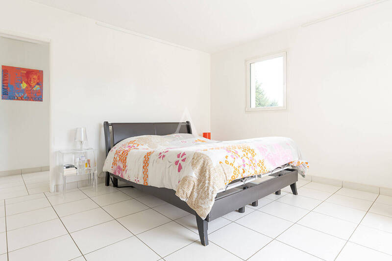 Vente maison villa 6 pièces 207.08 m² à Saint-Martin-Belle-Roche 71118