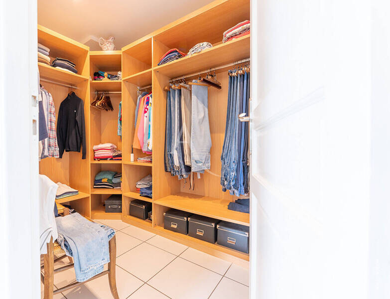 Vente maison villa 6 pièces 207.08 m² à Saint-Martin-Belle-Roche 71118
