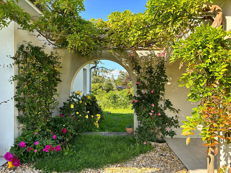 Vente maison villa 6 pièces 207.08 m² à Saint-Martin-Belle-Roche 71118
