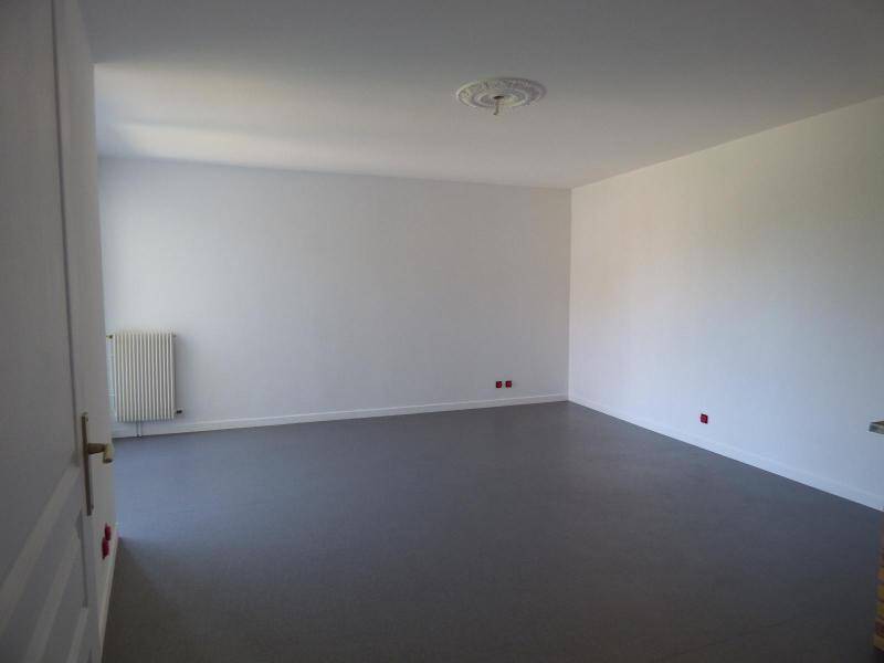 Rent apartment appartement 2 rooms 48.07 m² in Mâcon 71000 - 597 €