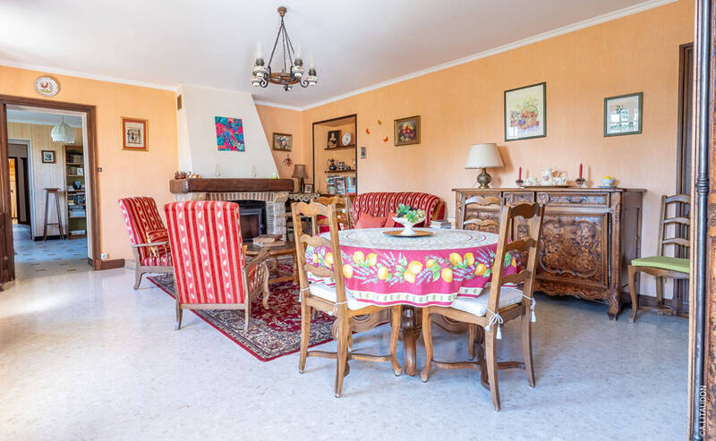 Buy house demeure de prestige 11 rooms 260 m² in Mâcon 71000