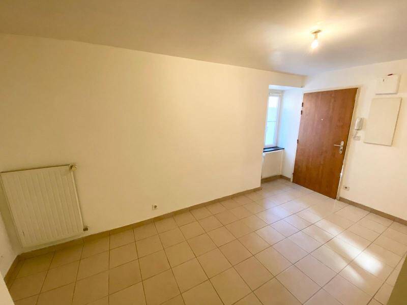 Rent apartment appartement 2 rooms 34.82 m² in Mâcon 71000 5 - 415 €