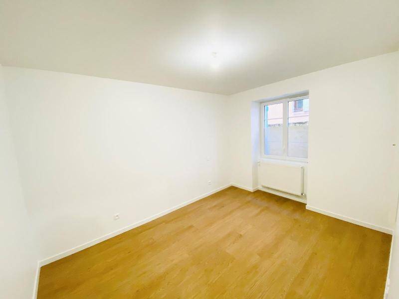 Rent apartment appartement neuf 2 rooms 46.44 m² in Mâcon 71000 4 - 390 €