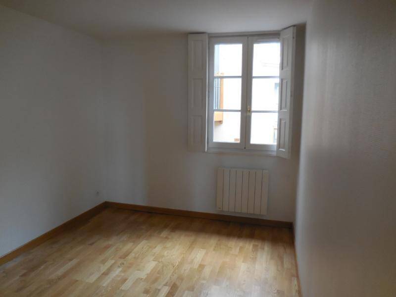 Rent apartment appartement 3 rooms 74.2 m² in Tournus 71700 4 - 580 €