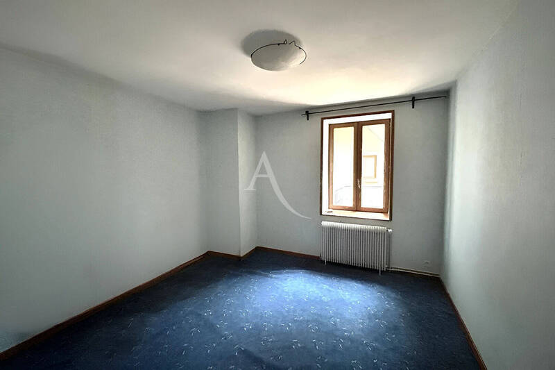 Buy apartment appartement 4 rooms 143.96 m² in Mâcon 71000