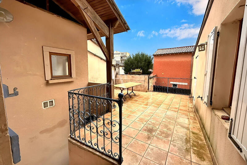 Buy apartment appartement 4 rooms 143.96 m² in Mâcon 71000