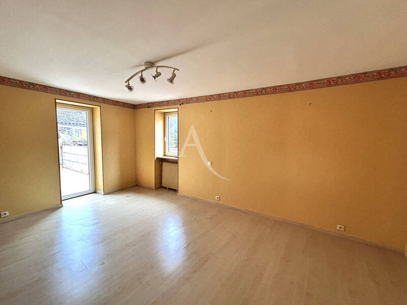 Buy apartment appartement 4 rooms 143.96 m² in Mâcon 71000