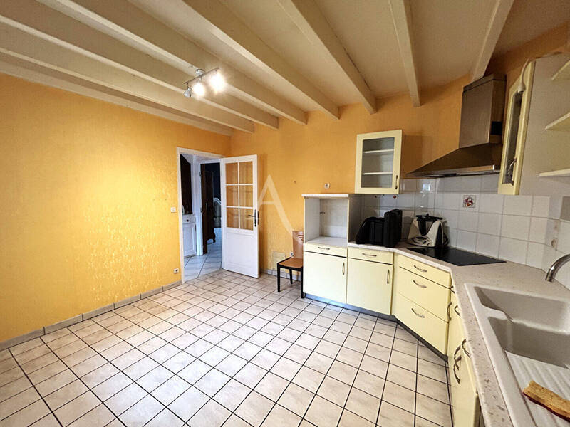 Buy apartment appartement 4 rooms 143.96 m² in Mâcon 71000