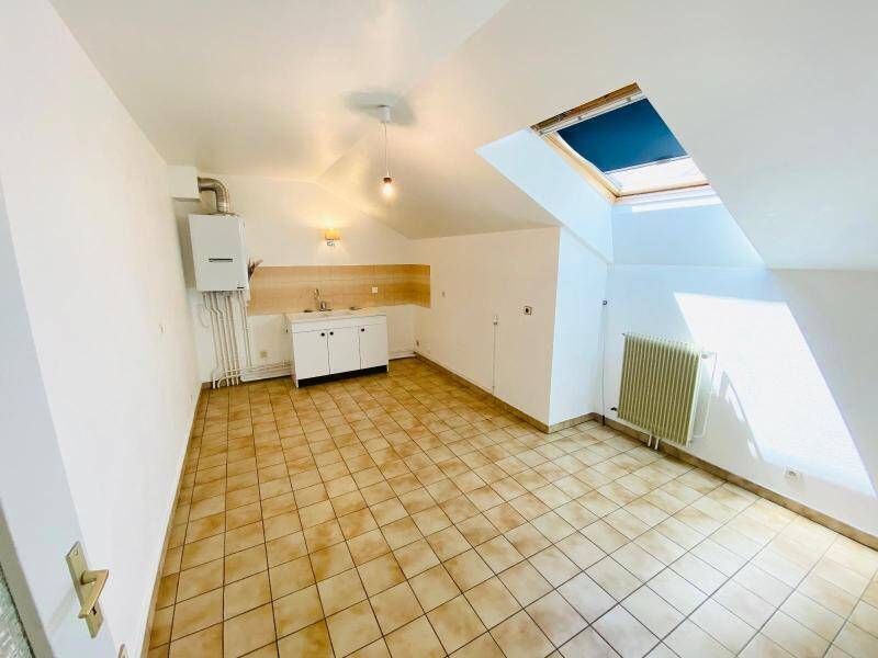 Location appartement 4 pièces 103.14 m² à Mâcon 71000 4 - 890 €