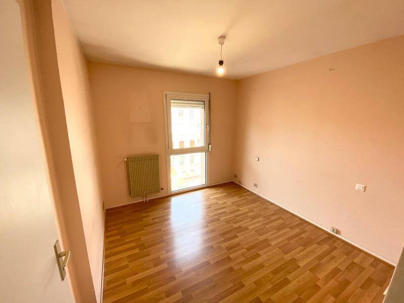 Location appartement 4 pièces 103.14 m² à Mâcon 71000 4 - 890 €