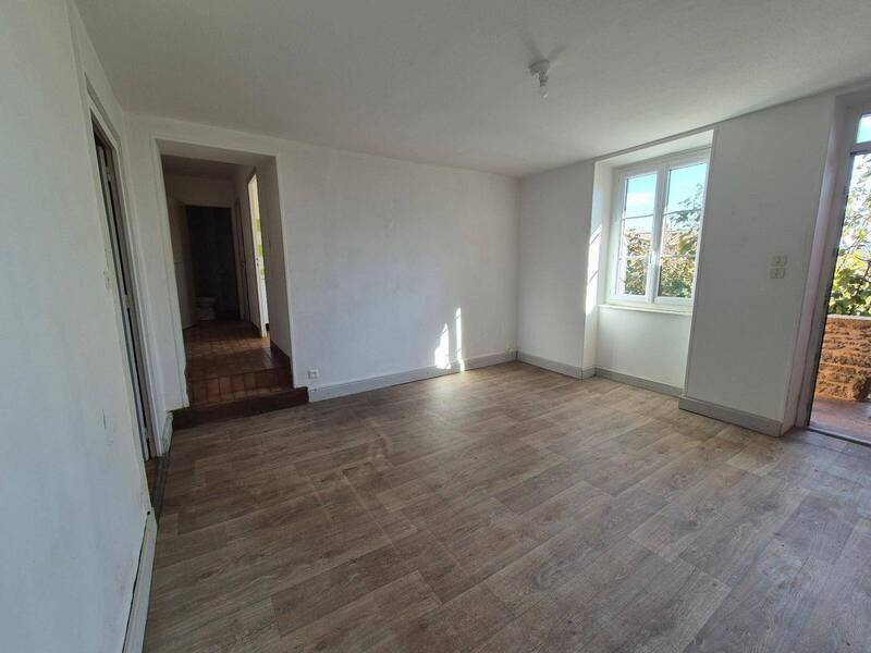 Rent house maison individuelle 3 rooms 57.2 m² in Saint-Maurice-de-Satonnay 71260 5 - 625 €