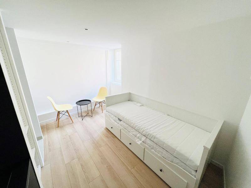Location appartement rénové 1 pièce 17.1 m² à Mâcon 71000 5 - 385 €