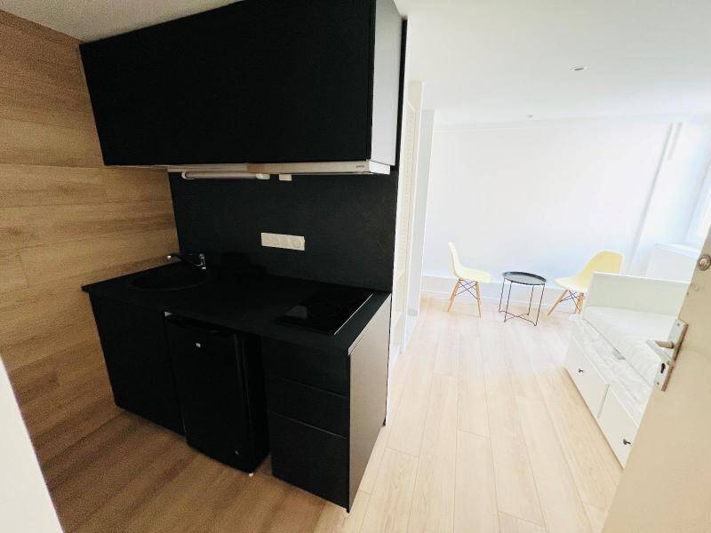 Location appartement rénové 1 pièce 17.1 m² à Mâcon 71000 5 - 385 €