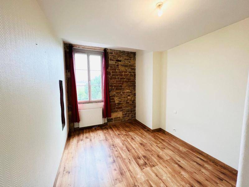 Location appartement rénové 2 pièces 49.08 m² à Mâcon 71000 5 - 550 €