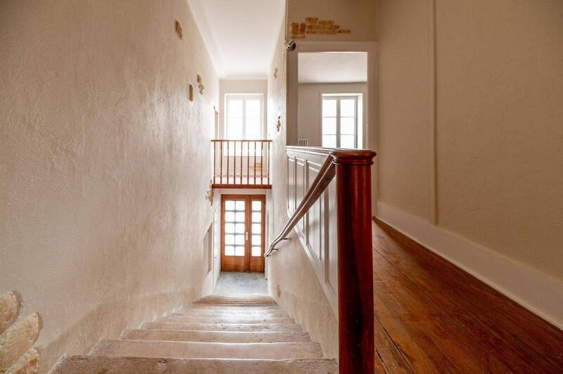 Location maison 4 pièces 141.85 m² à Lugny 71260 6 - 1 035 €