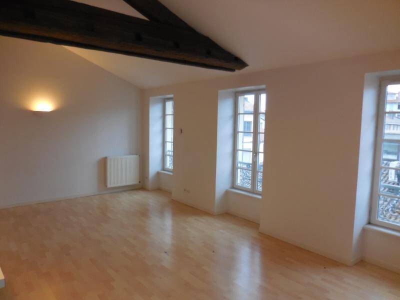Location appartement 3 pièces 60.52 m² à Mâcon 71000 4 - 510 €