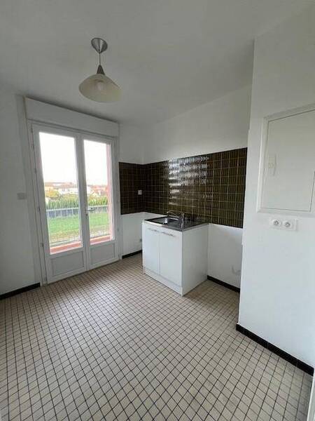Location appartement 2 pièces 41.39 m² à Varennes-lès-Mâcon 71000 5 - 460 €