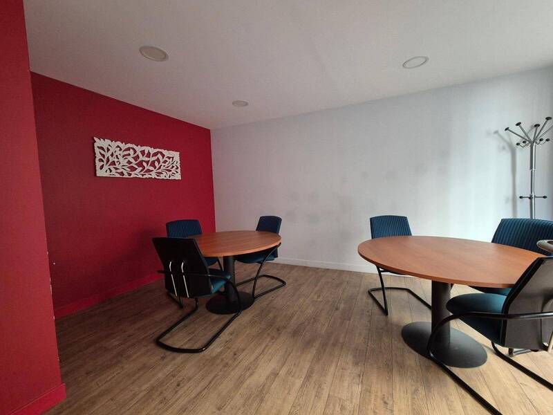 Location local boutique à Mâcon 71000 1 100 €