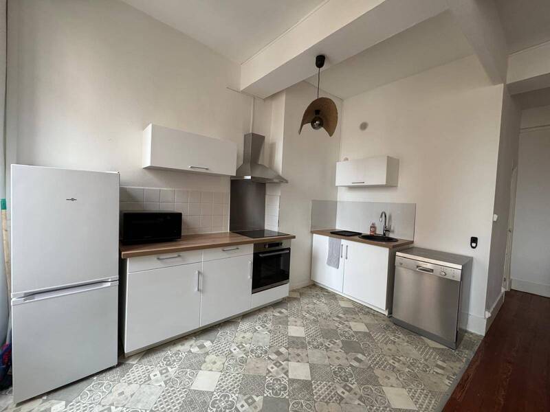 Rent apartment appartement 2 rooms 50.94 m² in Mâcon 71000 4 - 700 €