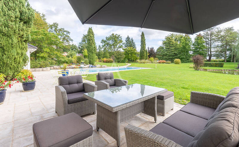 Vente maison 7 pièces 268.34 m² à Boissey 01380