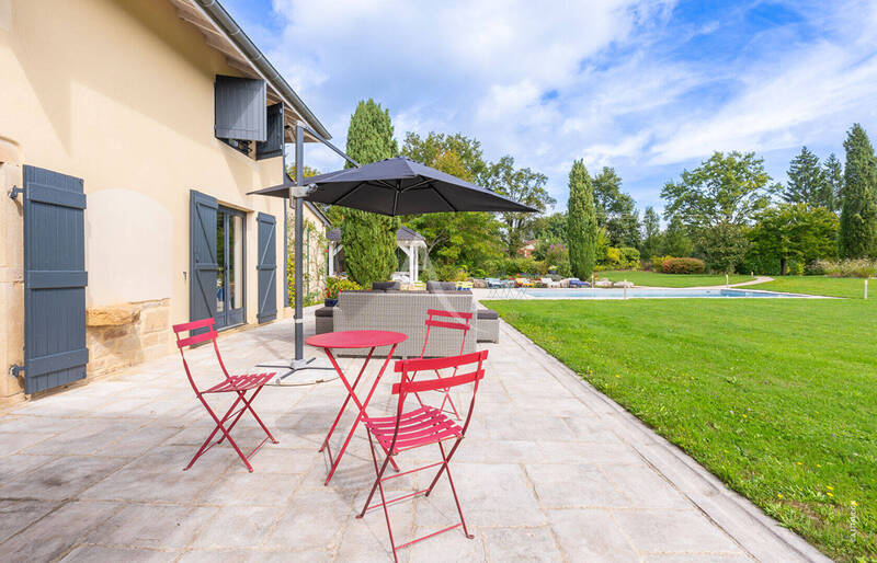Vente maison 7 pièces 268.34 m² à Boissey 01380