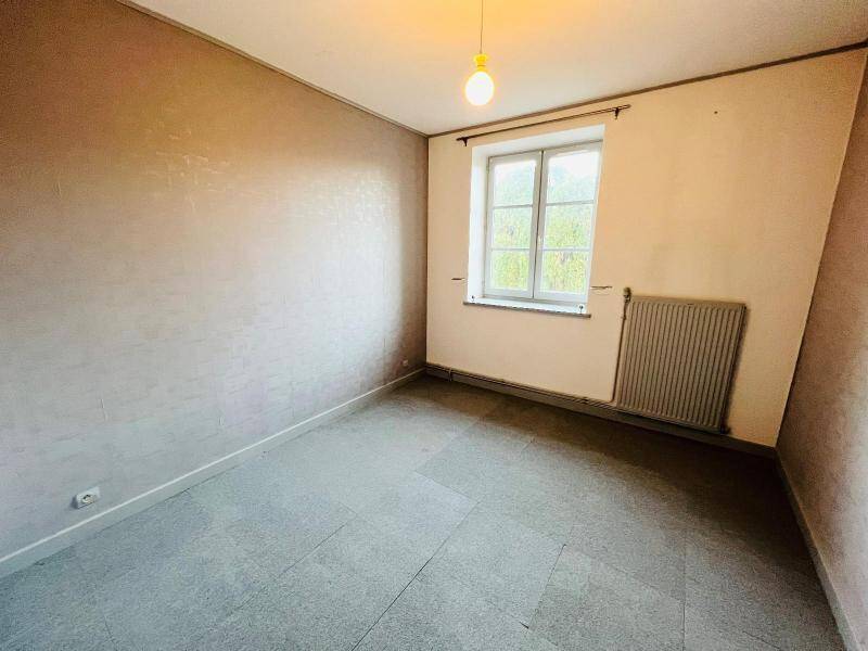 Rent apartment appartement 5 rooms 99.1 m² in Varennes-lès-Mâcon 71000 5 - 690 €