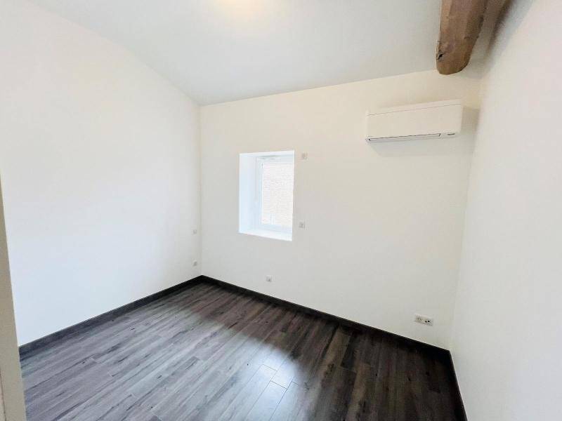 Location maison de village 4 pièces 83.78 m² à Viré 71260 5 - 875 €