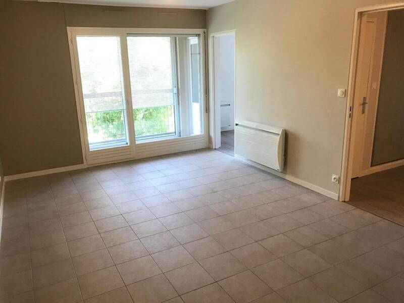 Rent apartment appartement 3 rooms 76.85 m² in Cluny 71250 5 - 812 €