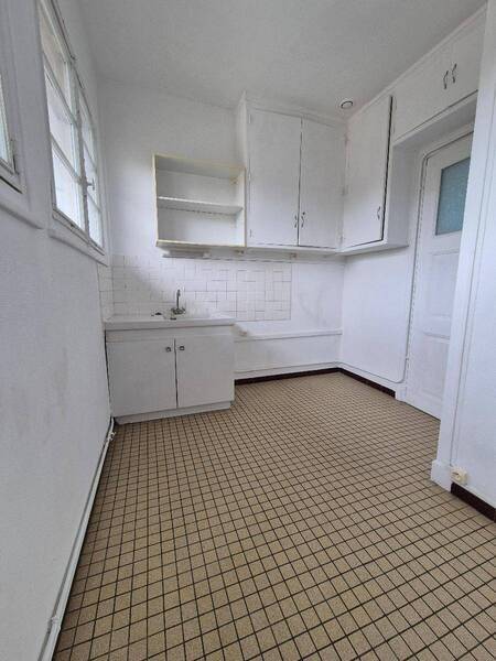 Rent apartment appartement 3 rooms 67 m² in Charnay-lès-Mâcon 71850 4 - 690 €