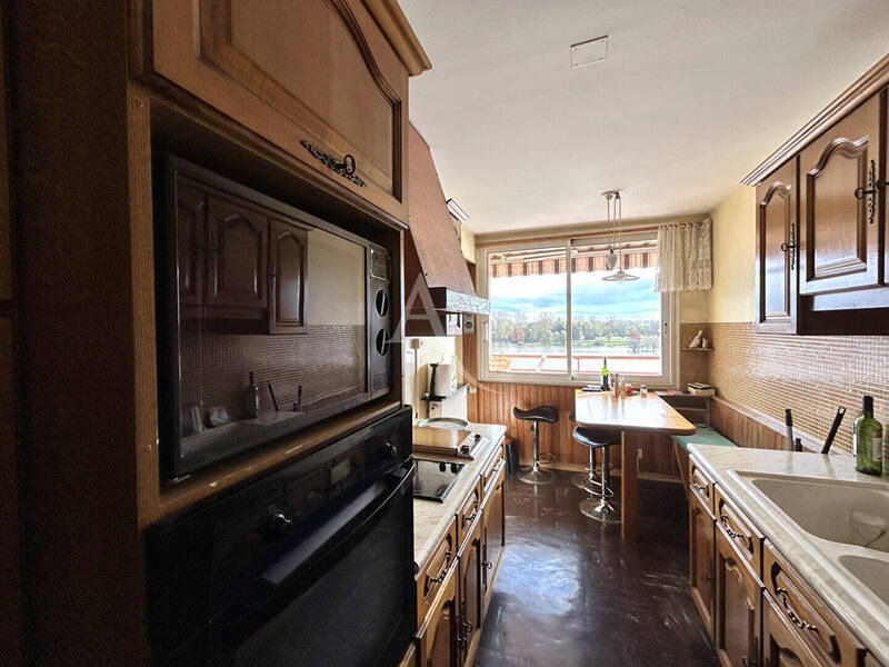 Vente appartement 4 pièces 82.48 m² à Mâcon 71000