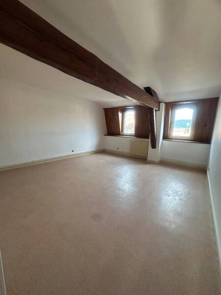 Location appartement 3 pièces 79.37 m² à Cluny 71250 4 - 680 €