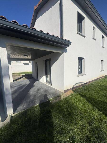 Location maison neuve 4 pièces 95.87 m² à Mâcon 71000 - 1 300 €