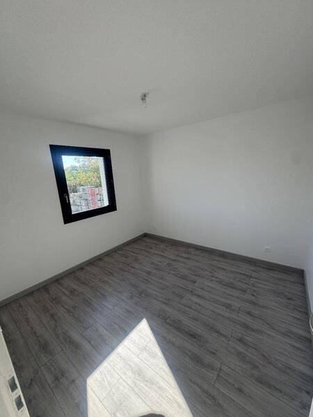 Location maison neuve 4 pièces 95.87 m² à Mâcon 71000 - 1 300 €