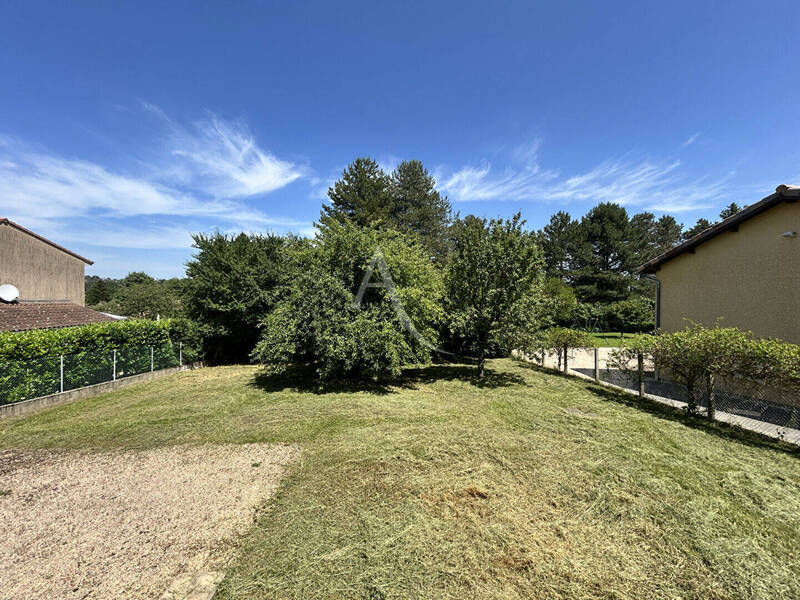 Vente maison 4 pièces 90.47 m² à Laizé 71870