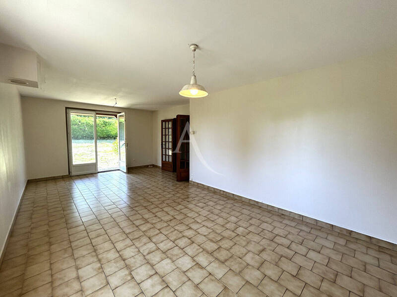 Vente maison 4 pièces 90.47 m² à Laizé 71870