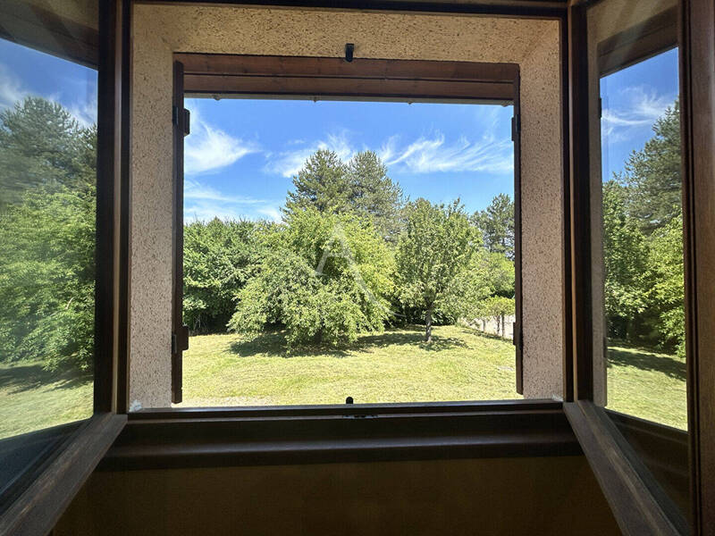 Vente maison 4 pièces 90.47 m² à Laizé 71870