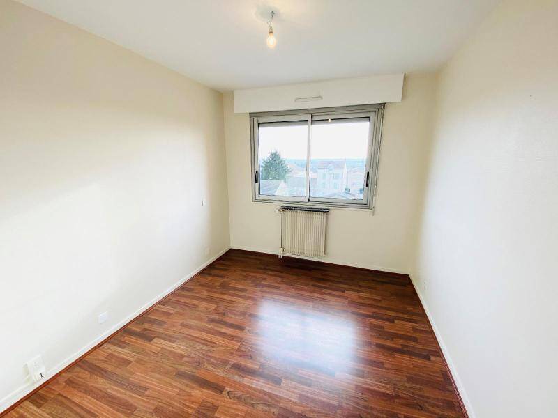 Location appartement 3 pièces 71.6 m² à Mâcon 71000 5 - 690 €