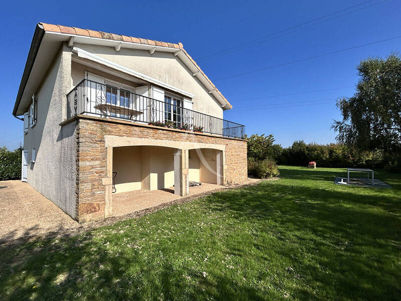 Vente maison 6 pièces 136.53 m² à Saint-Martin-Belle-Roche 71118