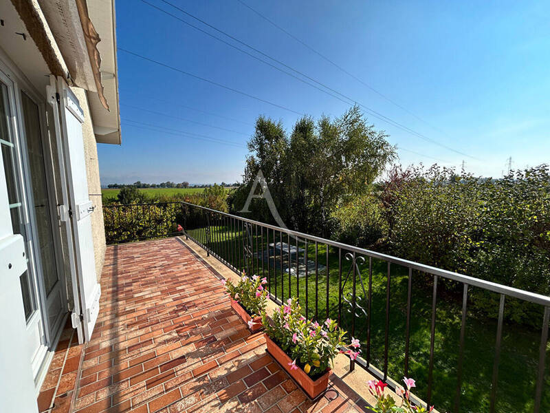 Vente maison 6 pièces 136.53 m² à Saint-Martin-Belle-Roche 71118