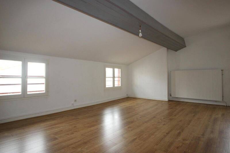 Rent apartment appartement 5 rooms 102.84 m² in Mâcon 71000 4 - 750 €