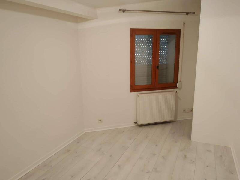 Location appartement 64.23 m² à Fontaines-sur-Saône 69270 - 880 €