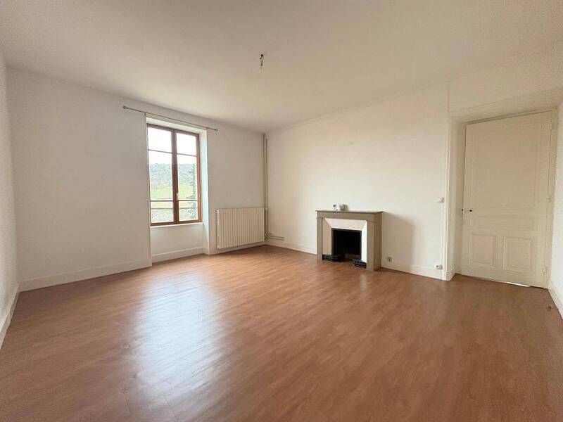 Location appartement 3 pièces 89.43 m² à Solutré-Pouilly 71960 6 - 700 €